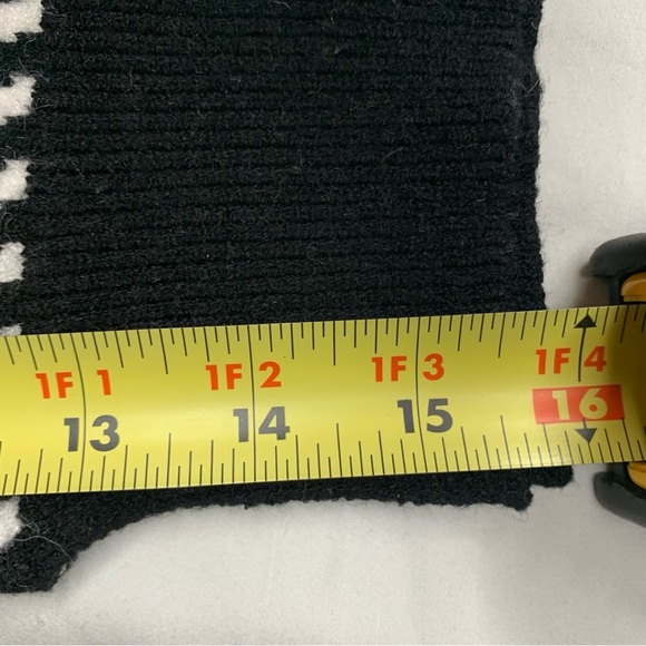 Moon River Sweater V Neck Knit Black & White Striped Cabin-core Minimalist Sz M - Picture 9 of 9